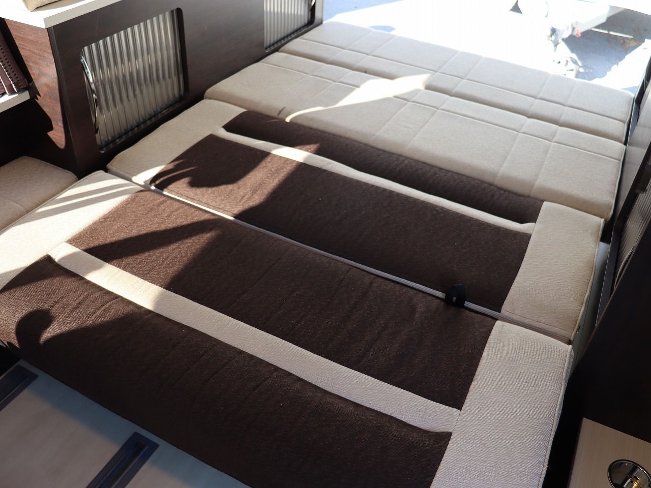 キャンピングカー バンコン ﾊｲｴｰｽ RVﾗﾝﾄﾞ ﾗﾝﾄﾞﾜｺﾞﾝﾌﾞﾘｽ FF