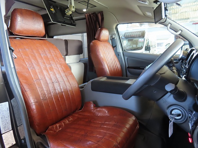 キャンピングカー バンコン NV350ｷｬﾗﾊﾞﾝﾋﾟｰｽﾞｸﾗﾌﾄ ｸﾞﾚｲｼｬｰ