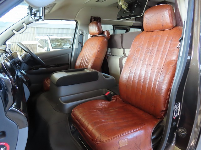 キャンピングカー バンコン NV350ｷｬﾗﾊﾞﾝﾋﾟｰｽﾞｸﾗﾌﾄ ｸﾞﾚｲｼｬｰ