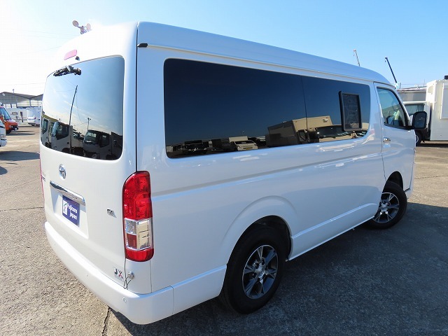 キャンピングカー バンコン ﾊｲｴｰｽ かｰいんてりあ高橋 ﾘﾗｯｸｽﾜｺﾞﾝ 4WD