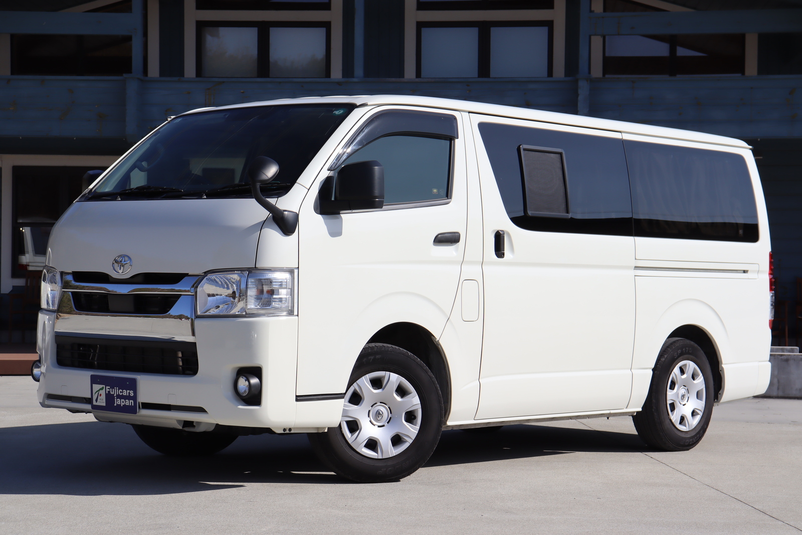 キャンピングカー バンコン ﾊｲｴｰｽ ｸﾗﾌﾄﾎﾞｯｸｽ製  1500Wｲﾝﾊﾞｰﾀｰ