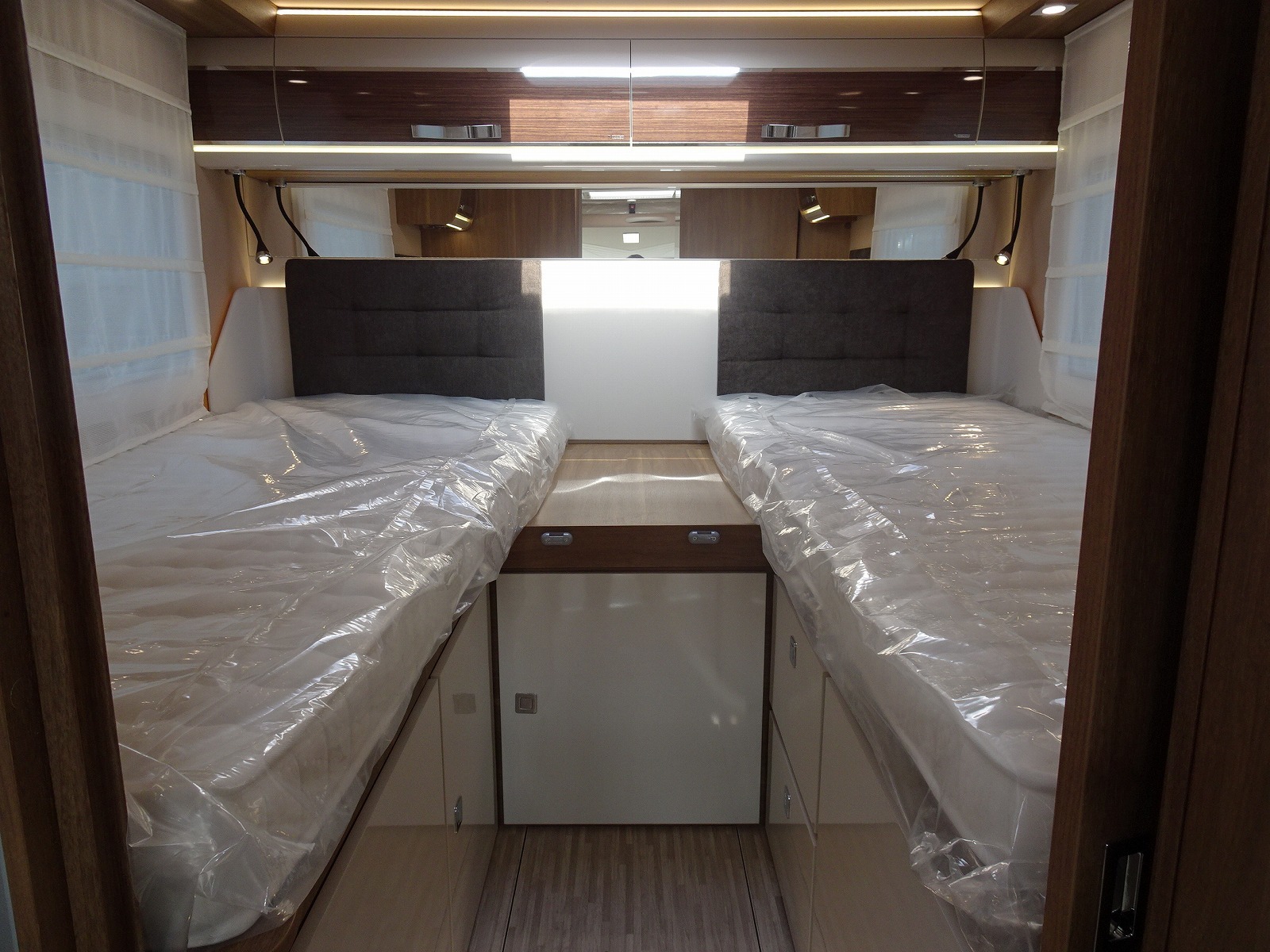 キャンピングカー バスコン ﾃﾞｭｶ ﾓｰﾋﾞﾙｳﾞｪｯﾀ Kﾖｯﾄﾃｸﾉﾗｲﾝ86新車