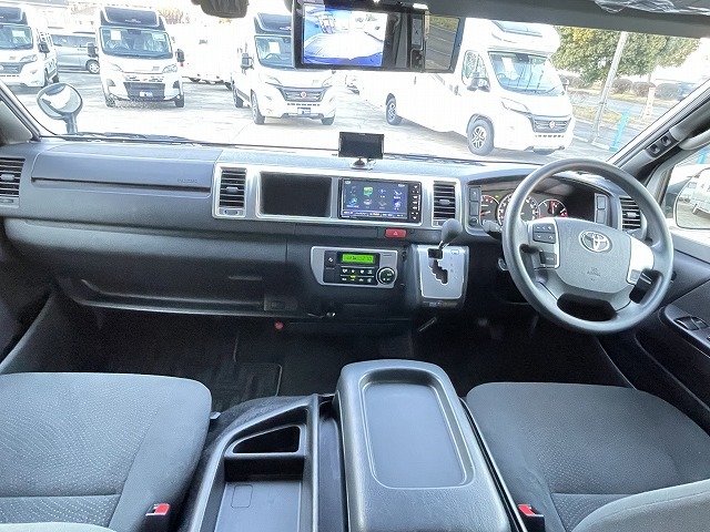 キャンピングカー バンコン ﾊｲｴｰｽ ﾎﾜｲﾄﾊｳｽ ｺﾝﾊﾟｽ FFﾋｰﾀｰ