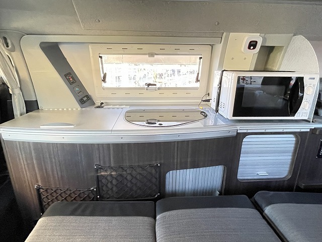 キャンピングカー バンコン ﾊｲｴｰｽ ﾎﾜｲﾄﾊｳｽ ｺﾝﾊﾟｽ FFﾋｰﾀｰ