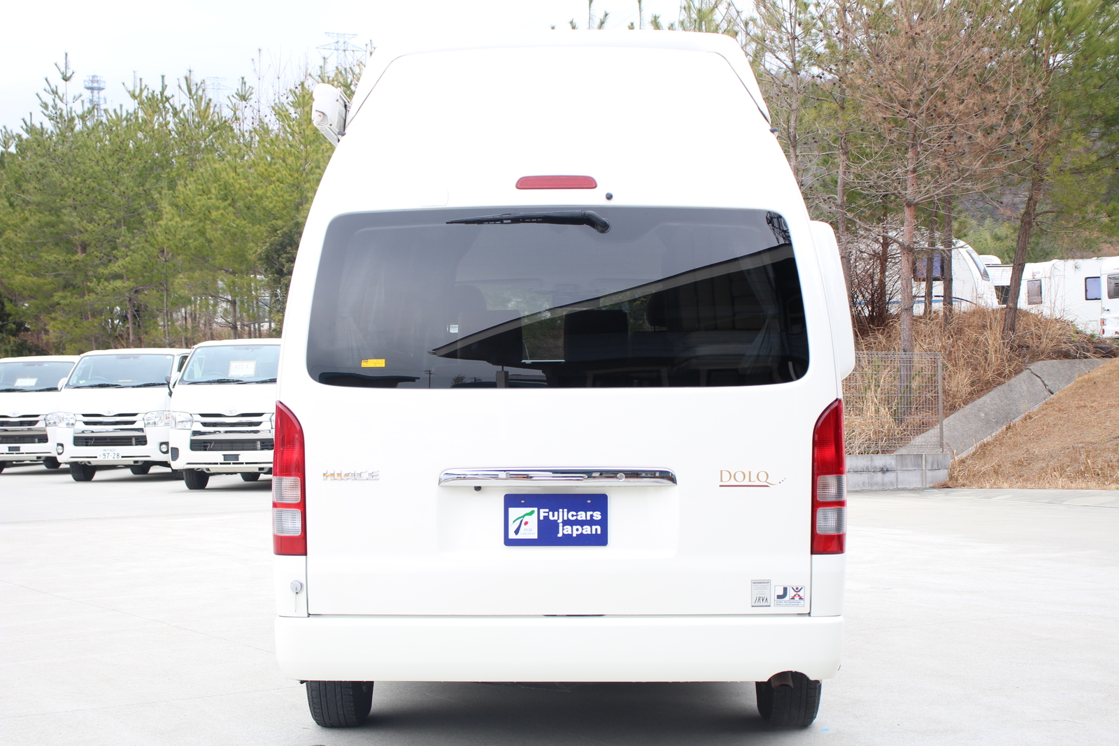 キャンピングカー バンコン ﾊｲｴｰｽ ﾎﾜｲﾄﾊｳｽ ｺﾝﾊﾟｽﾄﾞﾙｸ　FFﾋｰﾀｰ