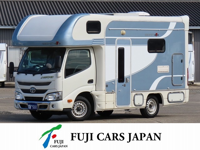 キャンピングカー キャブコン カムロード 東和 ヴォーンノインR2B　家庭用エアコン