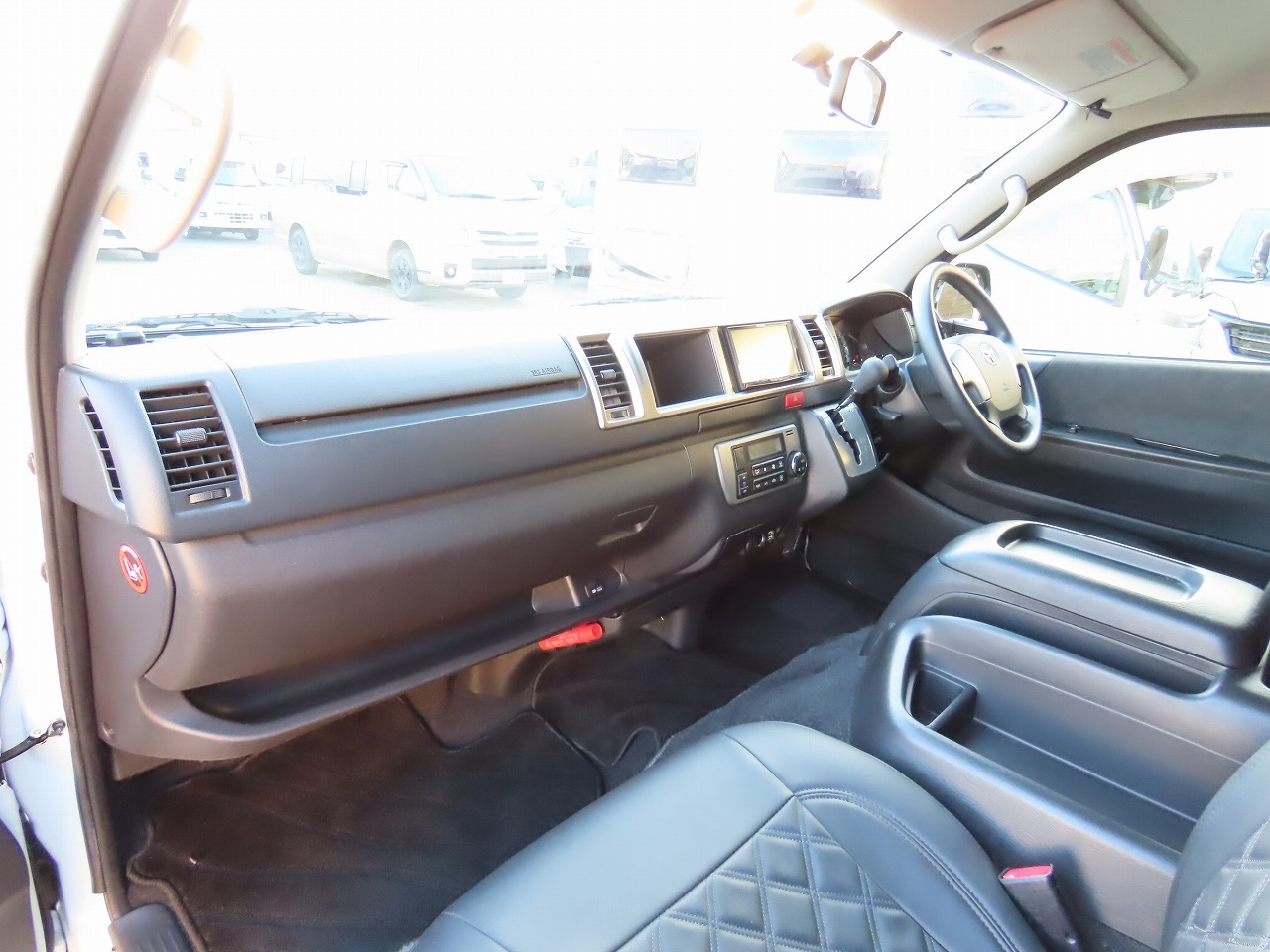 キャンピングカー バンコン ﾊｲｴｰｽ ﾍﾞｯﾄﾞｷｯﾄ