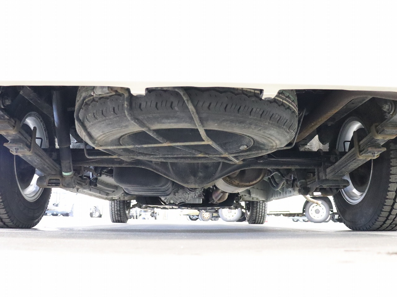 キャンピングカー バンコン ﾊｲｴｰｽ ｶﾄｰﾓｰﾀｰ ﾛﾝｸﾞﾄﾚｲﾝ 4WD　FF