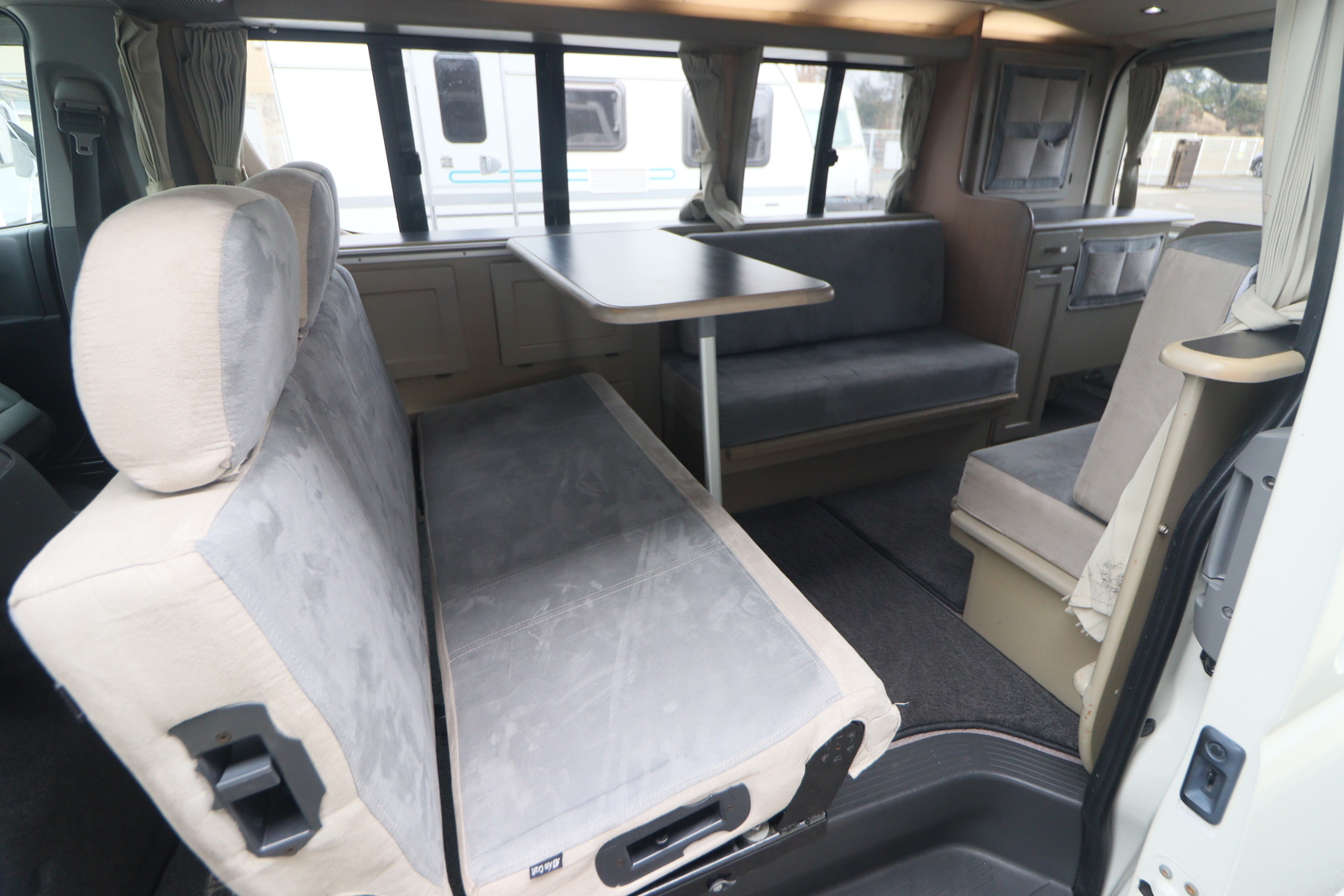 キャンピングカー バンコン ﾊｲｴｰｽ ｱﾑｸﾗﾌﾄ ｱｲｱﾑ