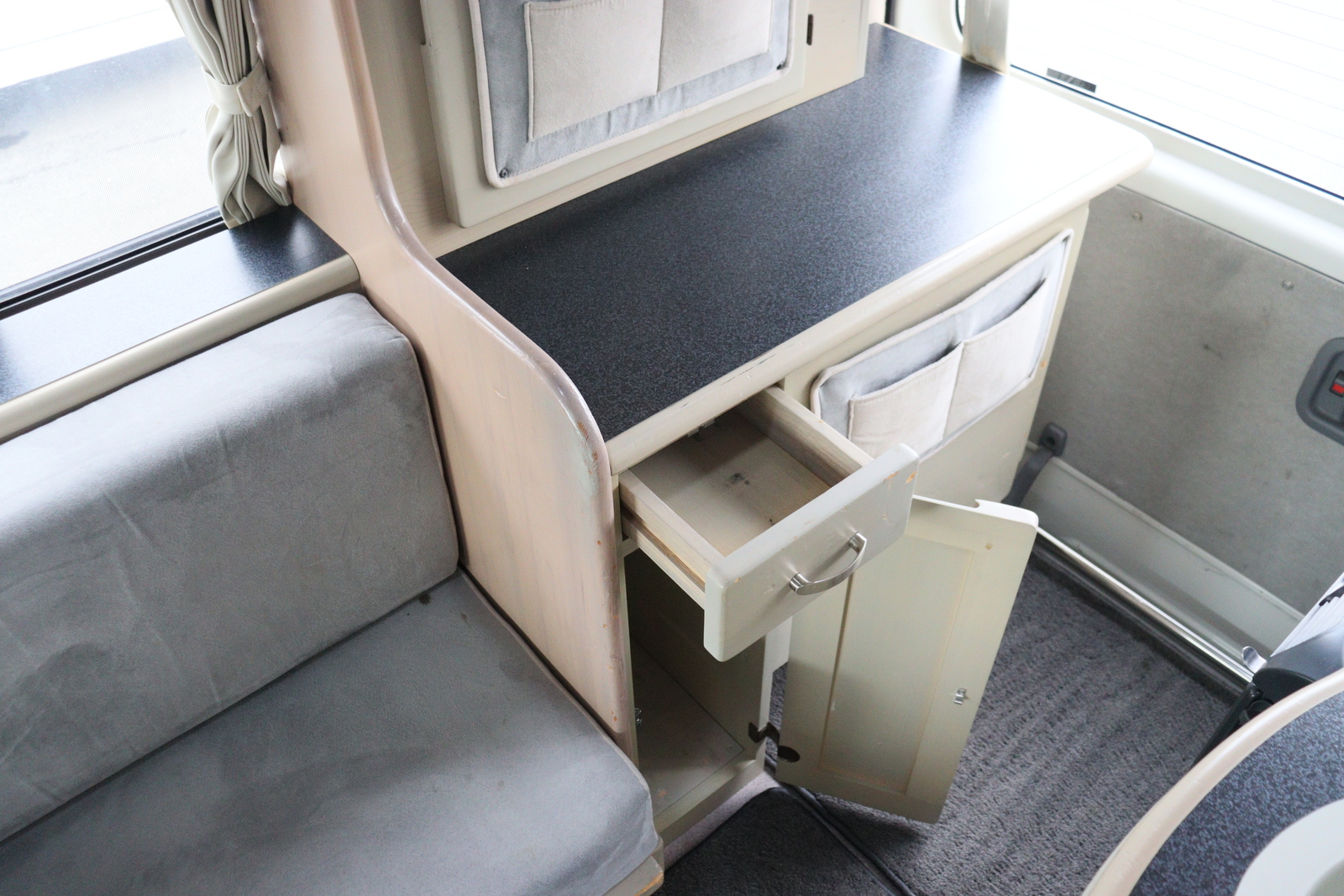 キャンピングカー バンコン ﾊｲｴｰｽ ｱﾑｸﾗﾌﾄ ｱｲｱﾑ