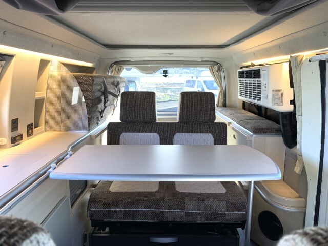 キャンピングカー バンコン ﾎﾜｲﾄﾊｳｽ ｺﾝﾊﾟｽﾋﾞｯﾂ ｴｱｺﾝ FF ｿｰﾗｰ