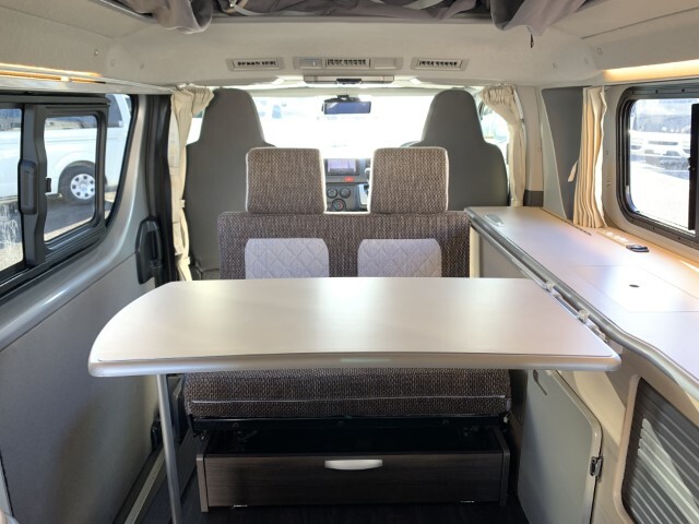 キャンピングカー バンコン ﾎﾜｲﾄﾊｳｽ ｺﾝﾊﾟｽﾋﾞｯﾂ ｴｱｺﾝ FF ｿｰﾗｰ