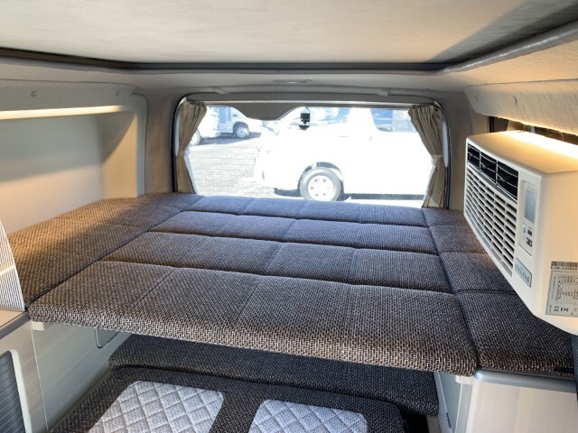 キャンピングカー バンコン ﾎﾜｲﾄﾊｳｽ ｺﾝﾊﾟｽﾋﾞｯﾂ ｴｱｺﾝ FF ｿｰﾗｰ