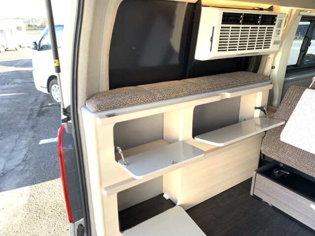 キャンピングカー バンコン ﾎﾜｲﾄﾊｳｽ ｺﾝﾊﾟｽﾋﾞｯﾂ ｴｱｺﾝ FF ｿｰﾗｰ