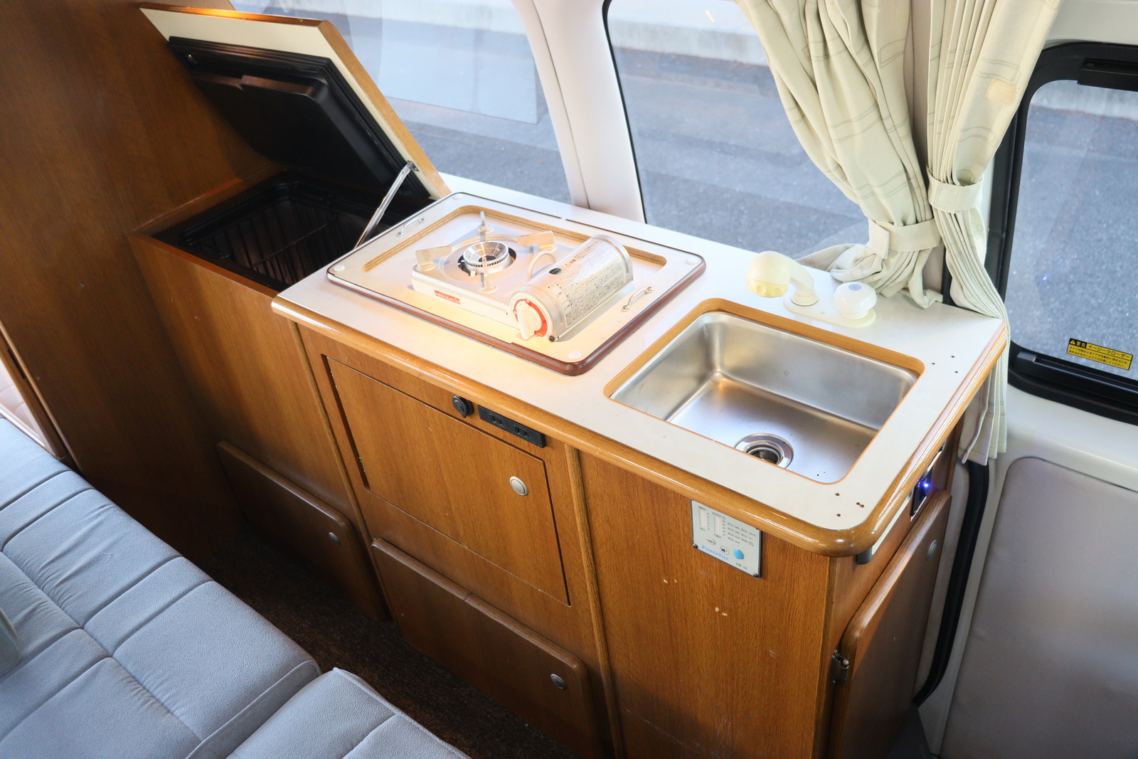 キャンピングカー バンコン ﾊｲｴｰｽ RVﾗﾝﾄﾞ ﾗﾝﾄﾞﾜｺﾞﾝ