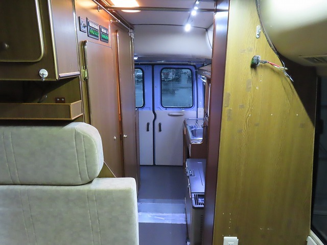 キャンピングカー バスコン ﾛｰｻﾞ ﾃｯﾂRV ｵﾘｼﾞﾅﾙ仕様 ﾛﾝｸﾞ 観音扉