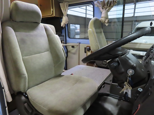 キャンピングカー バスコン ﾛｰｻﾞ ﾃｯﾂRV ｵﾘｼﾞﾅﾙ仕様 ﾛﾝｸﾞ 観音扉