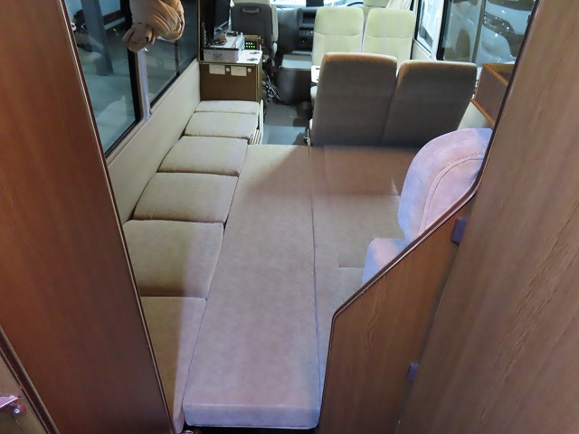 キャンピングカー バスコン ﾛｰｻﾞ ﾃｯﾂRV ｵﾘｼﾞﾅﾙ仕様 ﾛﾝｸﾞ 観音扉