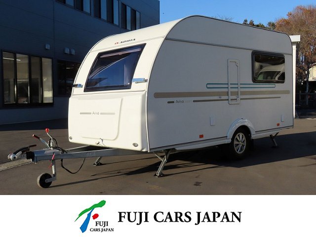 キャンピングカー トレーラー アドリア アビバ400PS リチウム FFヒーター