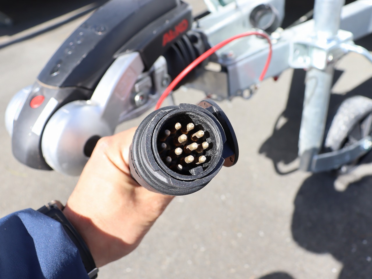 キャンピングカー トレーラー ｱｸﾛｽｶｰ ｻﾌｧﾘ330DL 新車即納