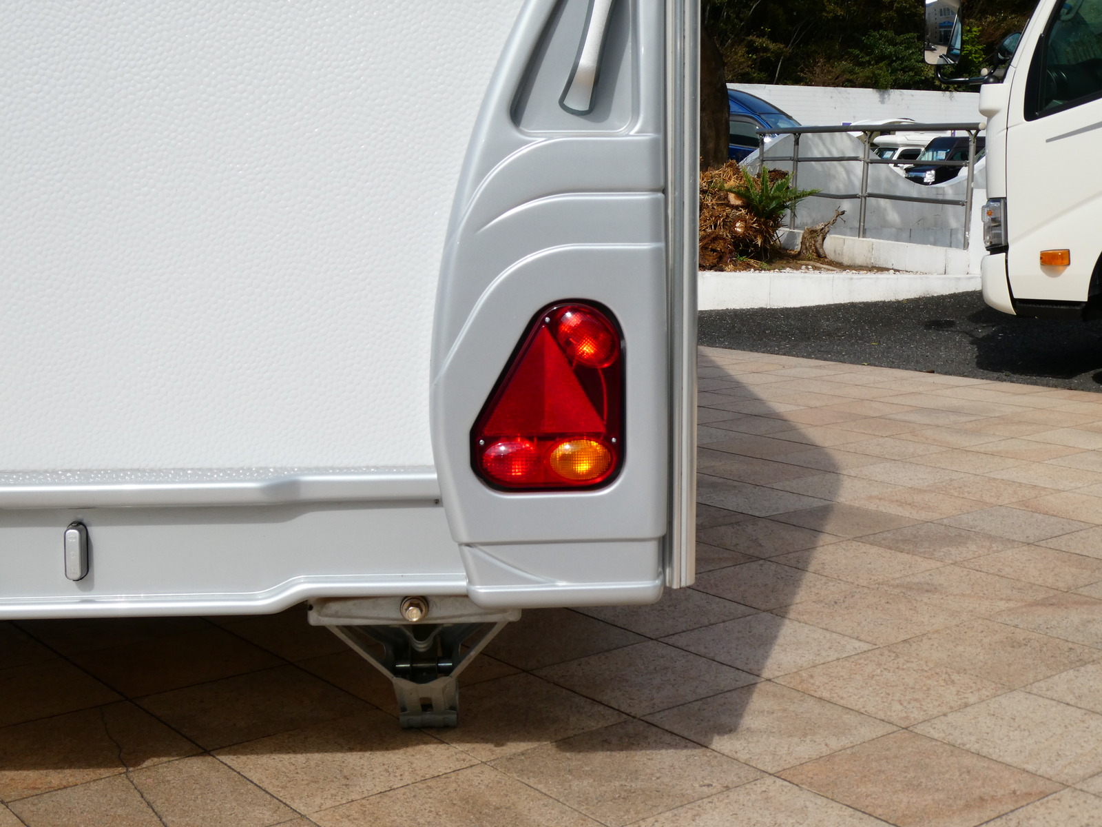 キャンピングカー トレーラー ｻﾌｧﾘ　430DL　けん引免許不要【OP注意】新車即納