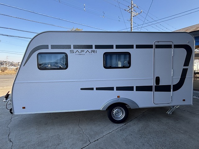 キャンピングカー トレーラー ｱｸﾛｽｶｰ　ｻﾌｧﾘ430DD　新車即納