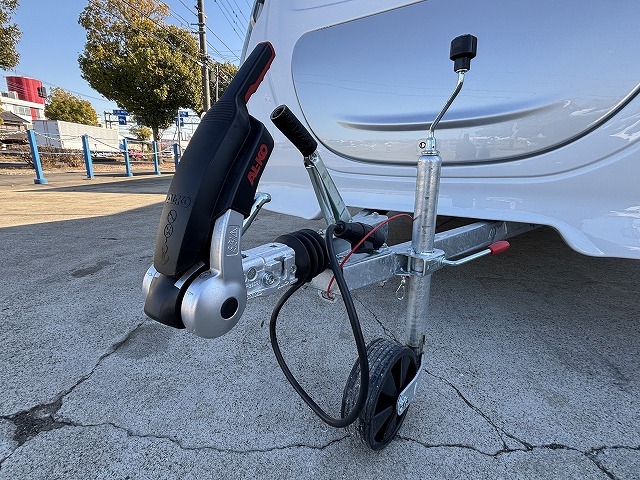 キャンピングカー トレーラー ｱｸﾛｽｶｰ　ｻﾌｧﾘ430DD　新車即納