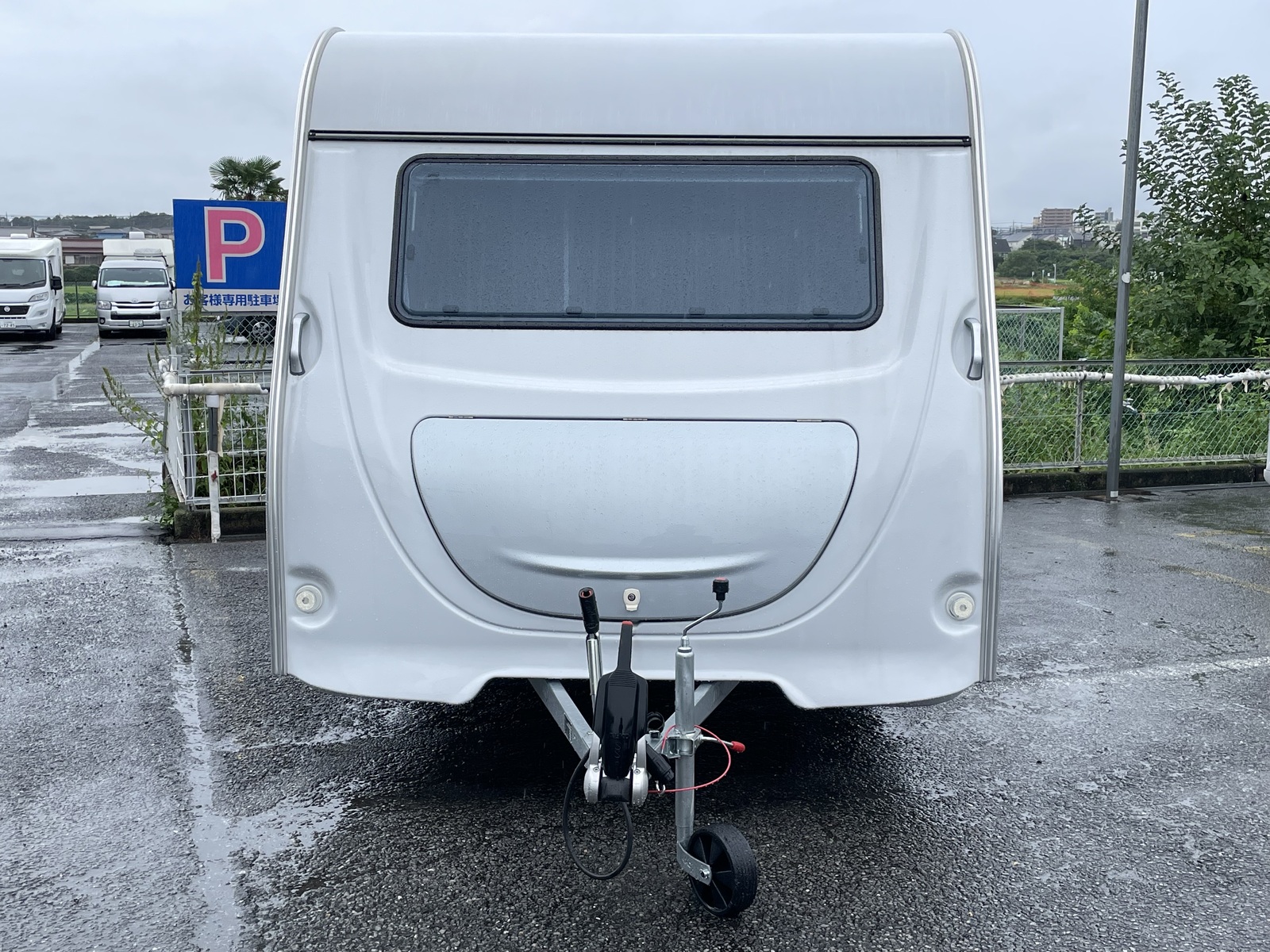 キャンピングカー トレーラー ｱｸﾛｽｶｰ ｻﾌｧﾘ430DD　けん引免許不要　新車即納