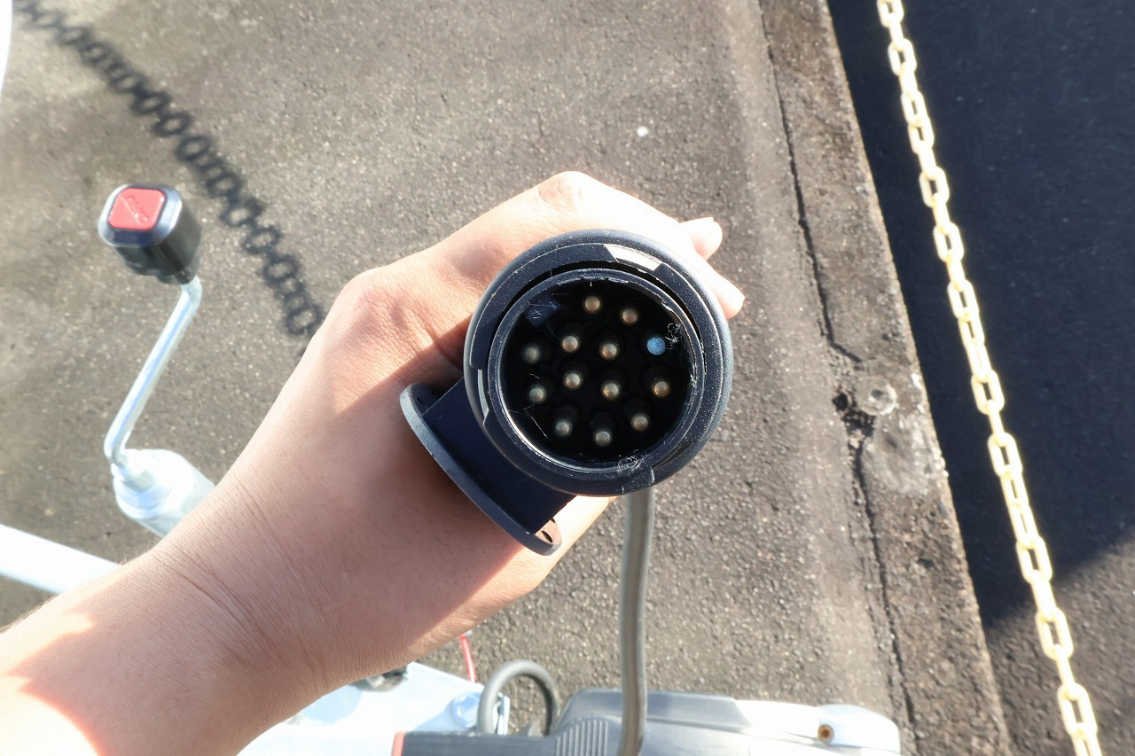 キャンピングカー トレーラー ｱｸﾛｽｶｰ ｻﾌｧﾘ430DL けん引免許不要 新車即納車