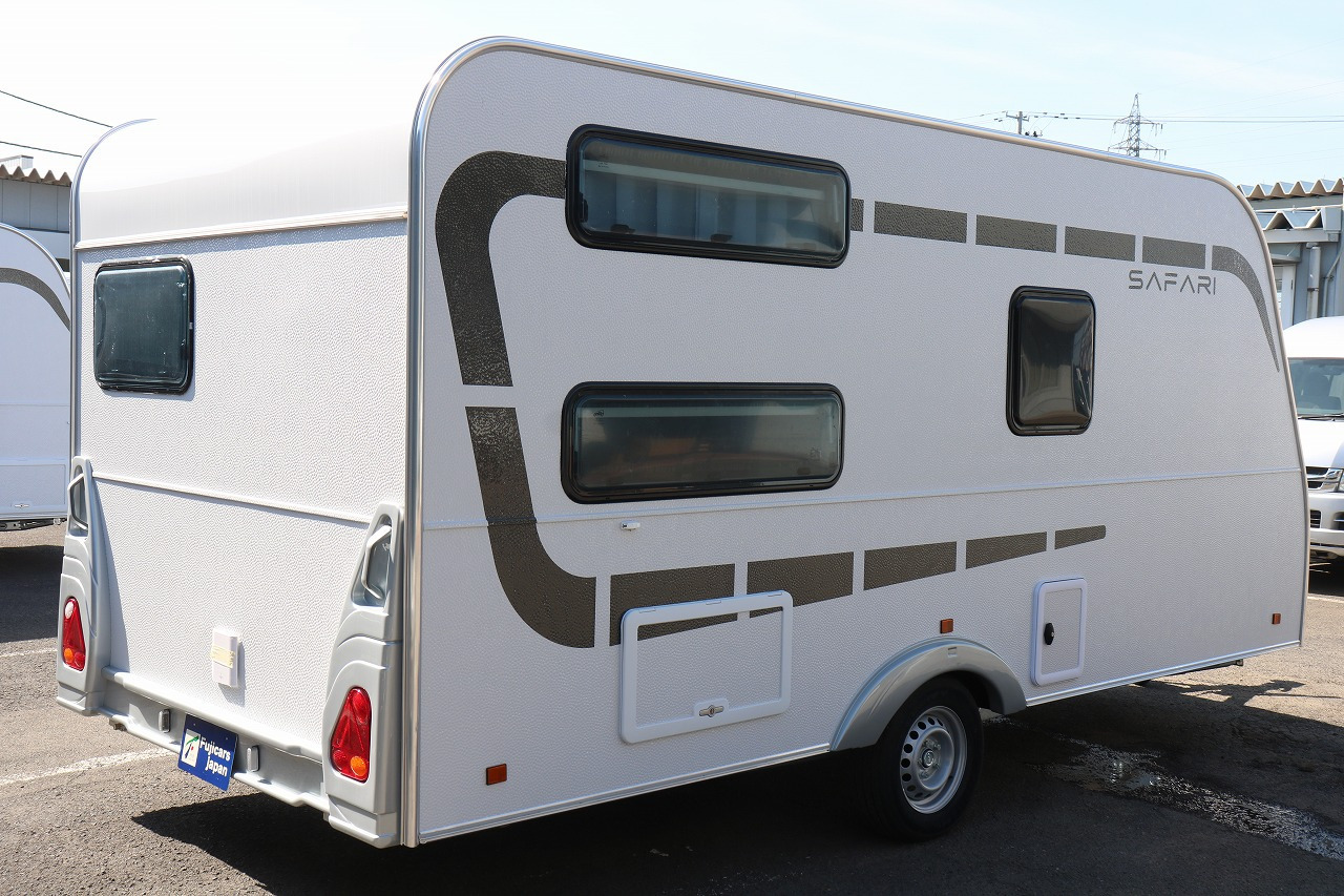 キャンピングカー トレーラー ｱｸﾛｽｶｰ ｻﾌｧﾘ430DL けん引免許不要 新車即納車