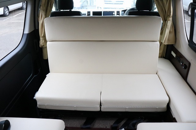 キャンピングカー バンコン ﾊｲｴｰｽ FOCS ﾃﾞｨﾊﾟｰﾁｬｰ 4WD