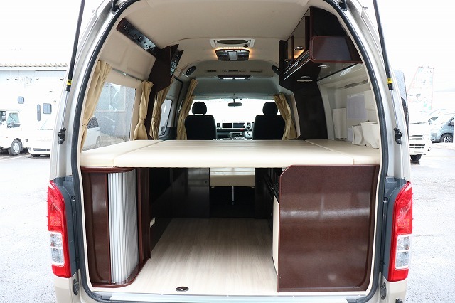 キャンピングカー バンコン ﾊｲｴｰｽ FOCS ﾃﾞｨﾊﾟｰﾁｬｰ 4WD