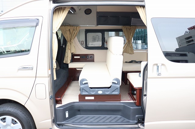 キャンピングカー バンコン ﾊｲｴｰｽ FOCS ﾃﾞｨﾊﾟｰﾁｬｰ 4WD