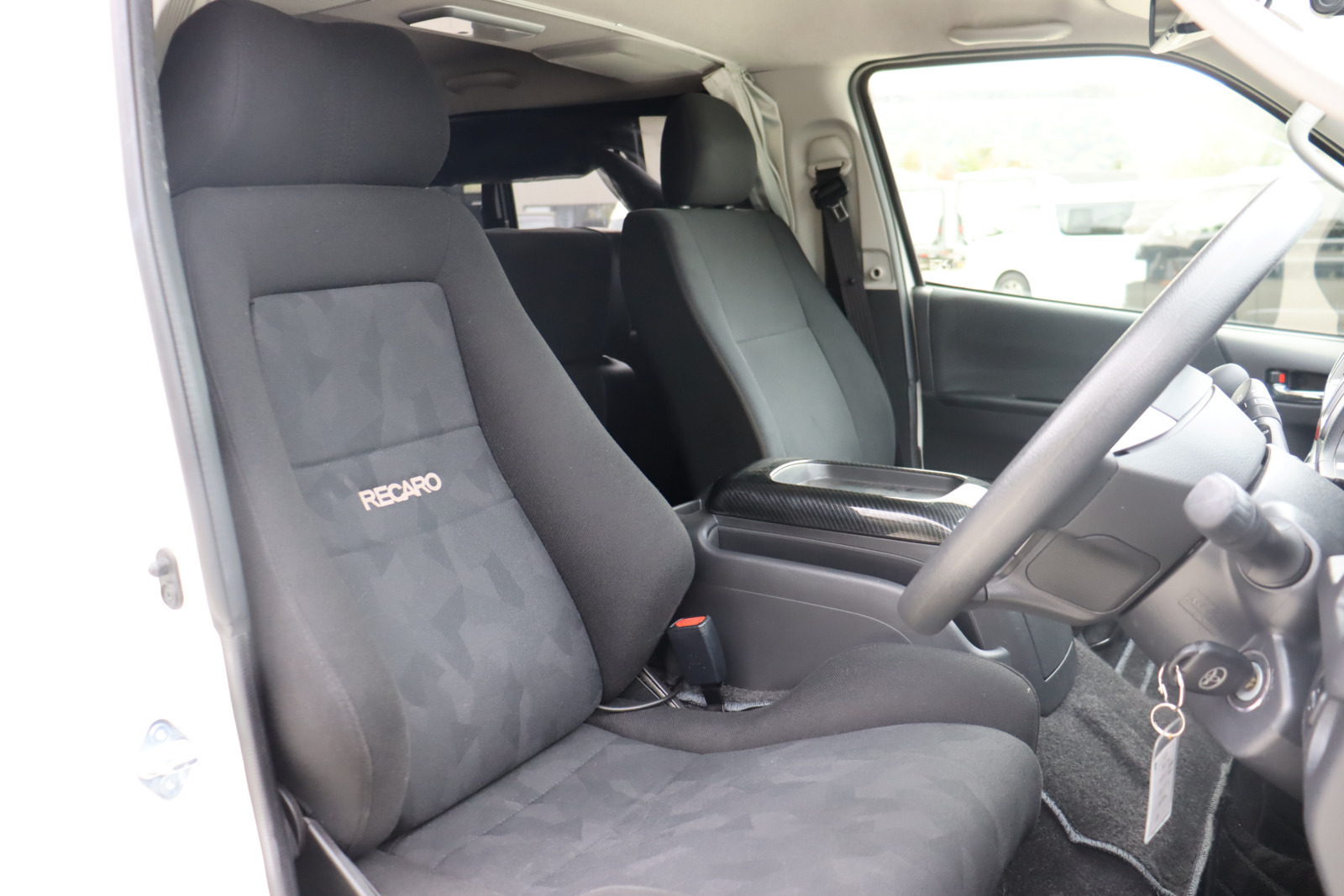 キャンピングカー バンコン ﾊｲｴｰｽ ﾚｸﾋﾞｨ ﾎﾋﾞｸﾙ