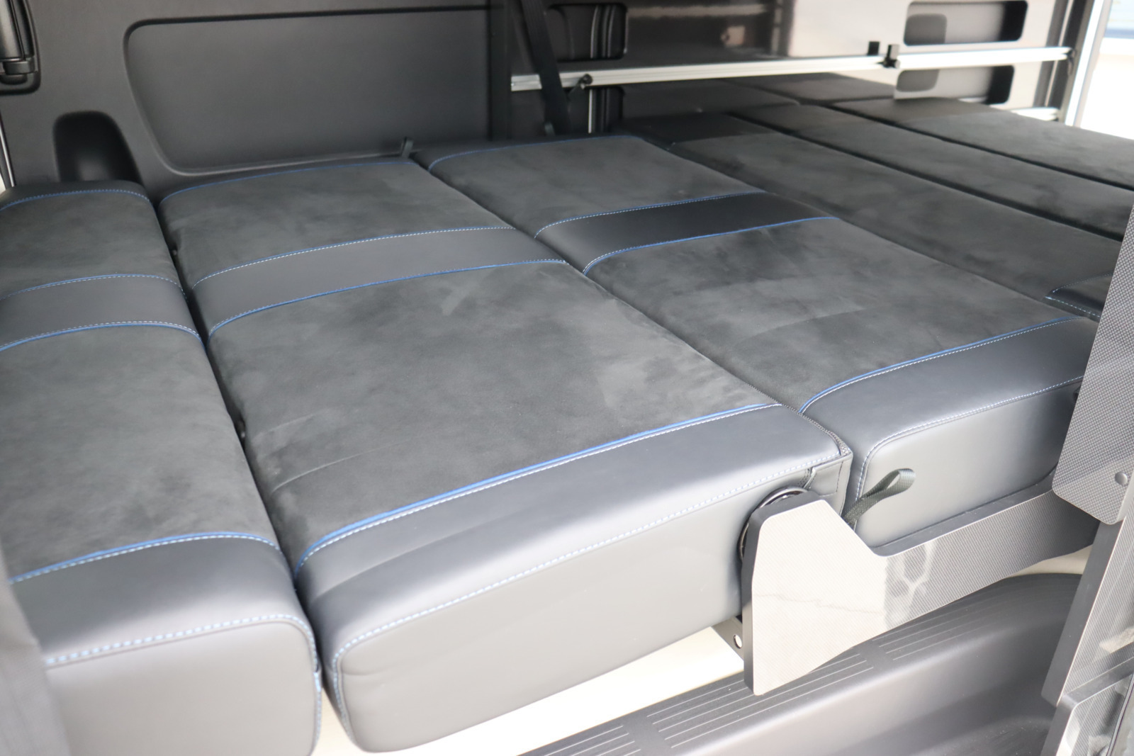 キャンピングカー バンコン ﾊｲｴｰｽ ﾚｸﾋﾞｨ ﾎﾋﾞｸﾙ