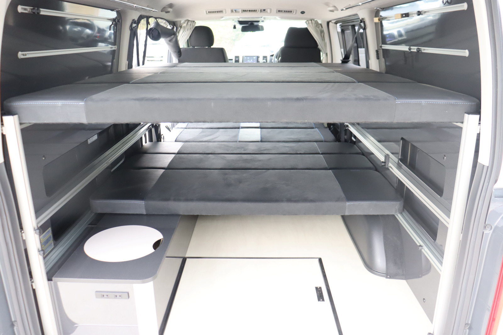 キャンピングカー バンコン ﾊｲｴｰｽ ﾚｸﾋﾞｨ ﾎﾋﾞｸﾙ