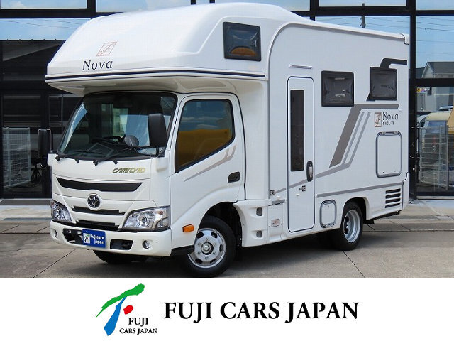 キャンピングカー キャブコン カムロードフジカーズジャパンNovaタイプR新車