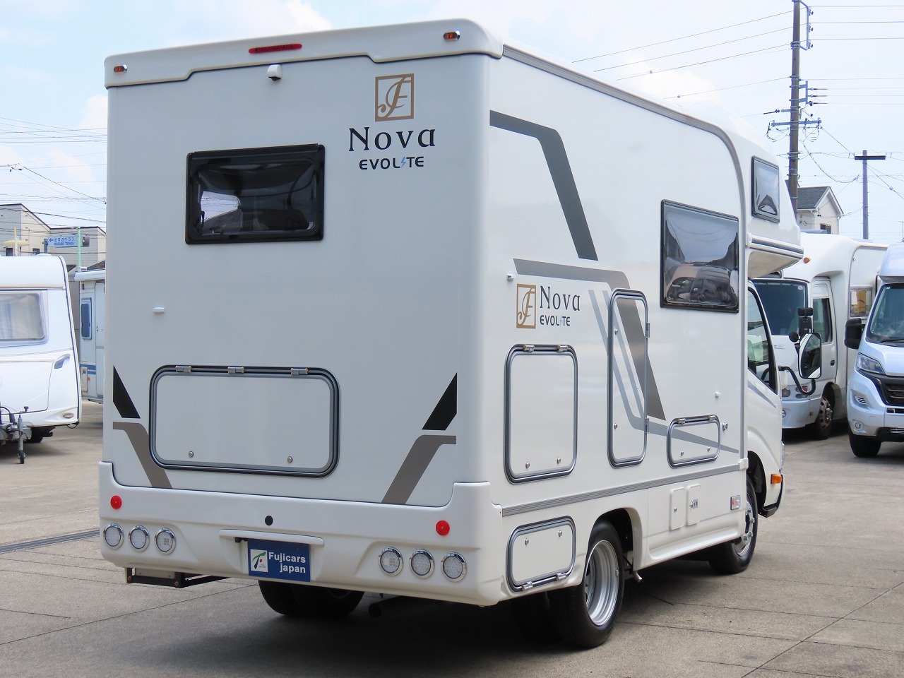 キャンピングカー キャブコン ｶﾑﾛｰﾄﾞﾌｼﾞｶｰｽﾞｼﾞｬﾊﾟﾝNovaﾀｲﾌﾟR新車