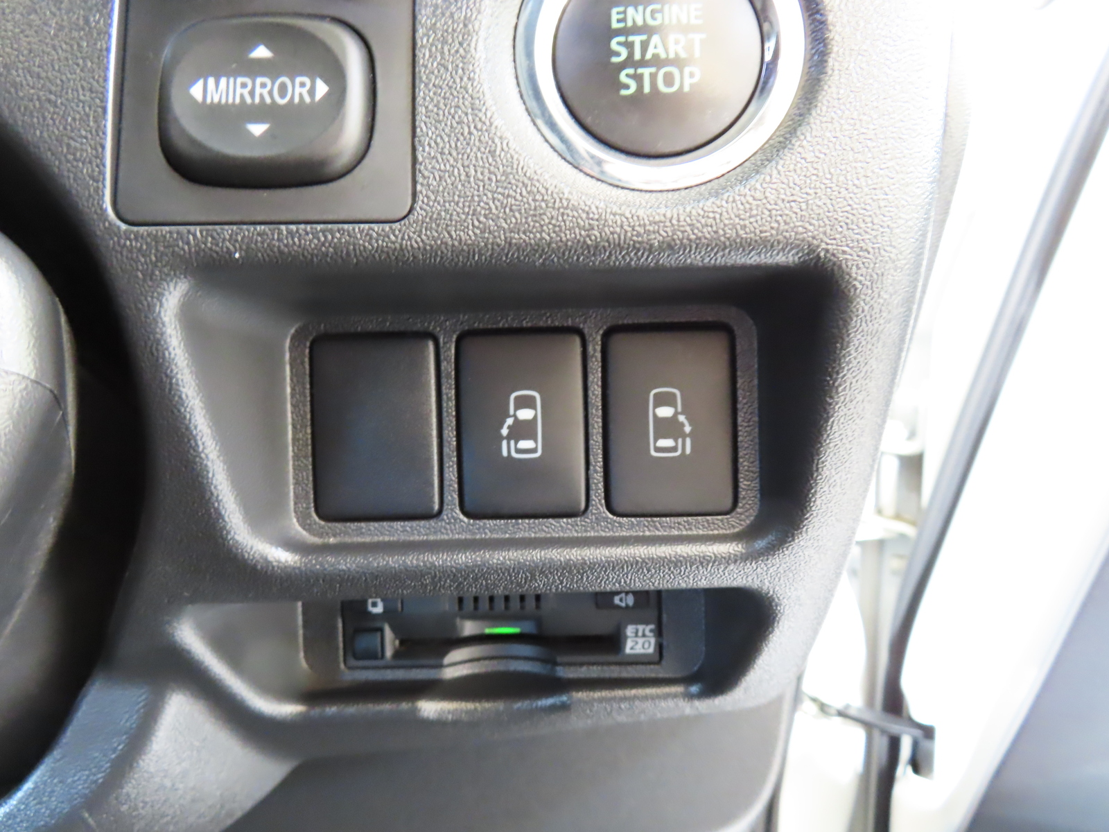 キャンピングカー バンコン ﾊｲｴｰｽ MRT ﾍﾞｯﾄﾞｷｯﾄ 4WD