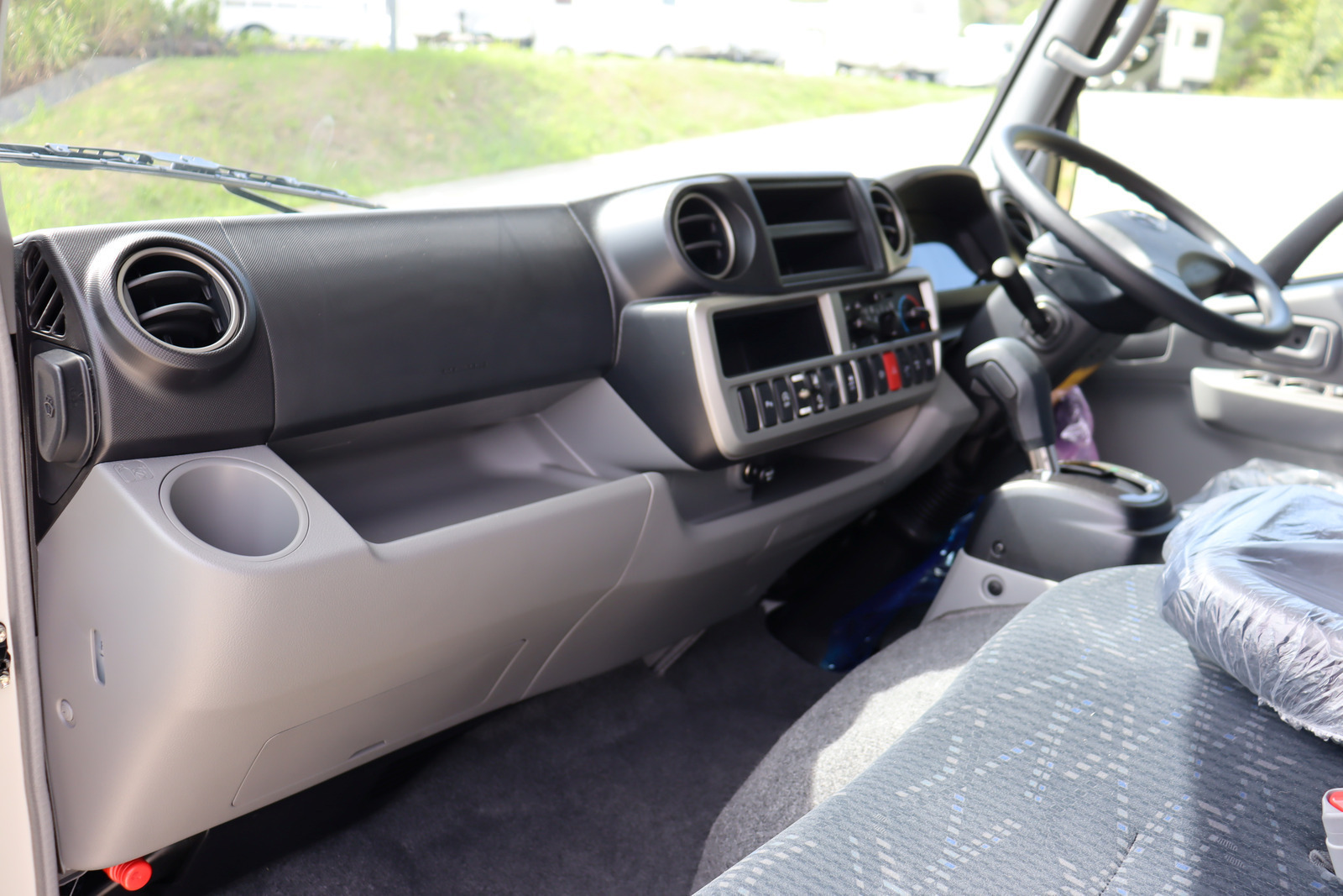 キャンピングカー キャブコン ｶﾑﾛｰﾄﾞﾌｼﾞｶｰｽﾞｼﾞｬﾊﾟﾝNovaﾀｲﾌﾟR新車