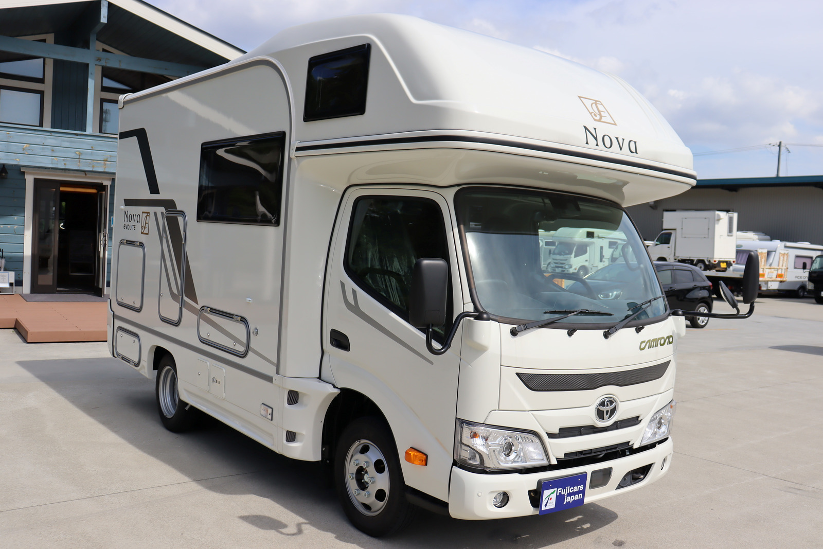 キャンピングカー キャブコン ｶﾑﾛｰﾄﾞﾌｼﾞｶｰｽﾞｼﾞｬﾊﾟﾝNovaﾀｲﾌﾟR新車