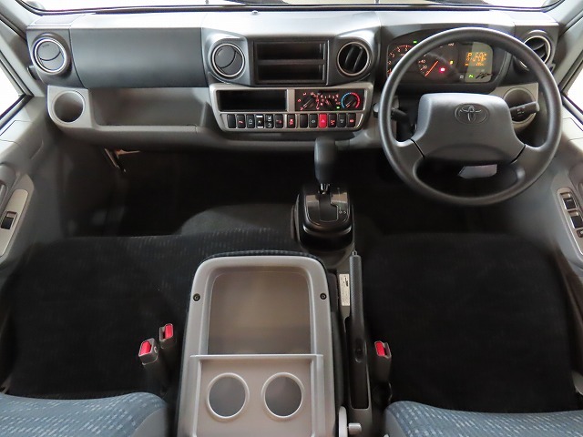 キャンピングカー キャブコン ｶﾑﾛｰﾄﾞﾌｼﾞｶｰｽﾞｼﾞｬﾊﾟﾝNovaﾀｲﾌﾟR新車