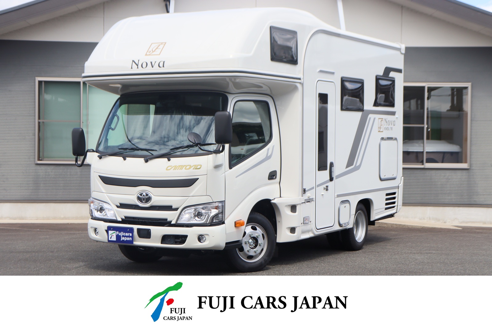 キャンピングカー キャブコン カムロード フジカーズジャパン ノヴァX