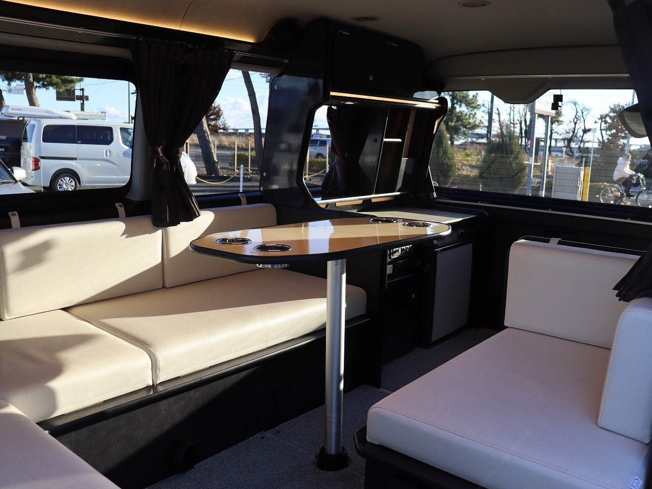 キャンピングカー バンコン ﾊｲｴｰｽ FOCS DS-L FF･ｿｰﾗｰ