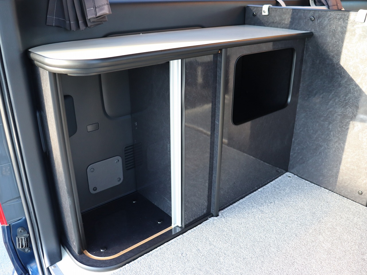 キャンピングカー バンコン ﾊｲｴｰｽ FOCS DS-L FF･ｿｰﾗｰ