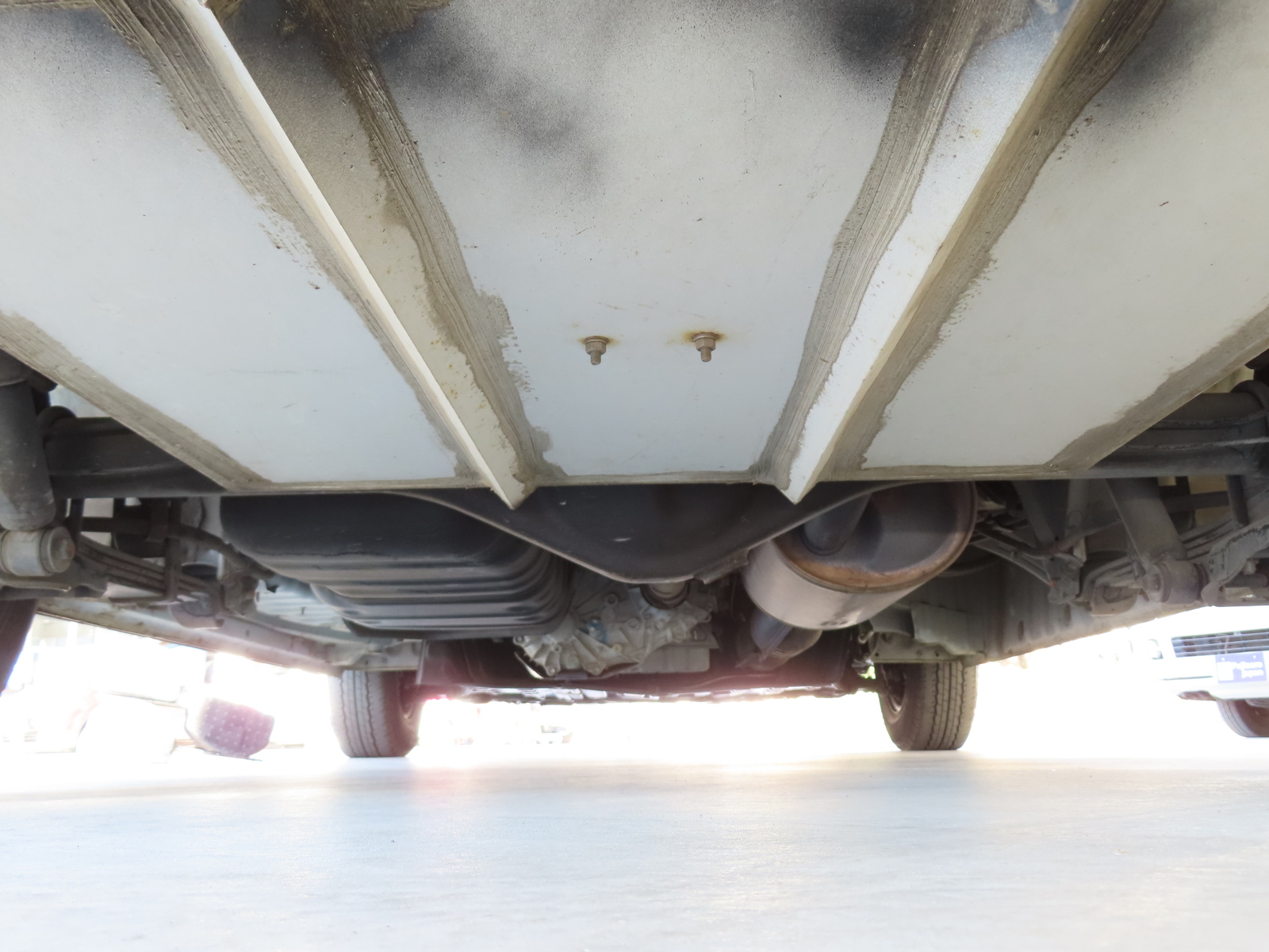 キャンピングカー バンコン ﾊｲｴｰｽ ﾘﾝｴｲ ﾊﾞｶﾝﾁｪｽ 4WD