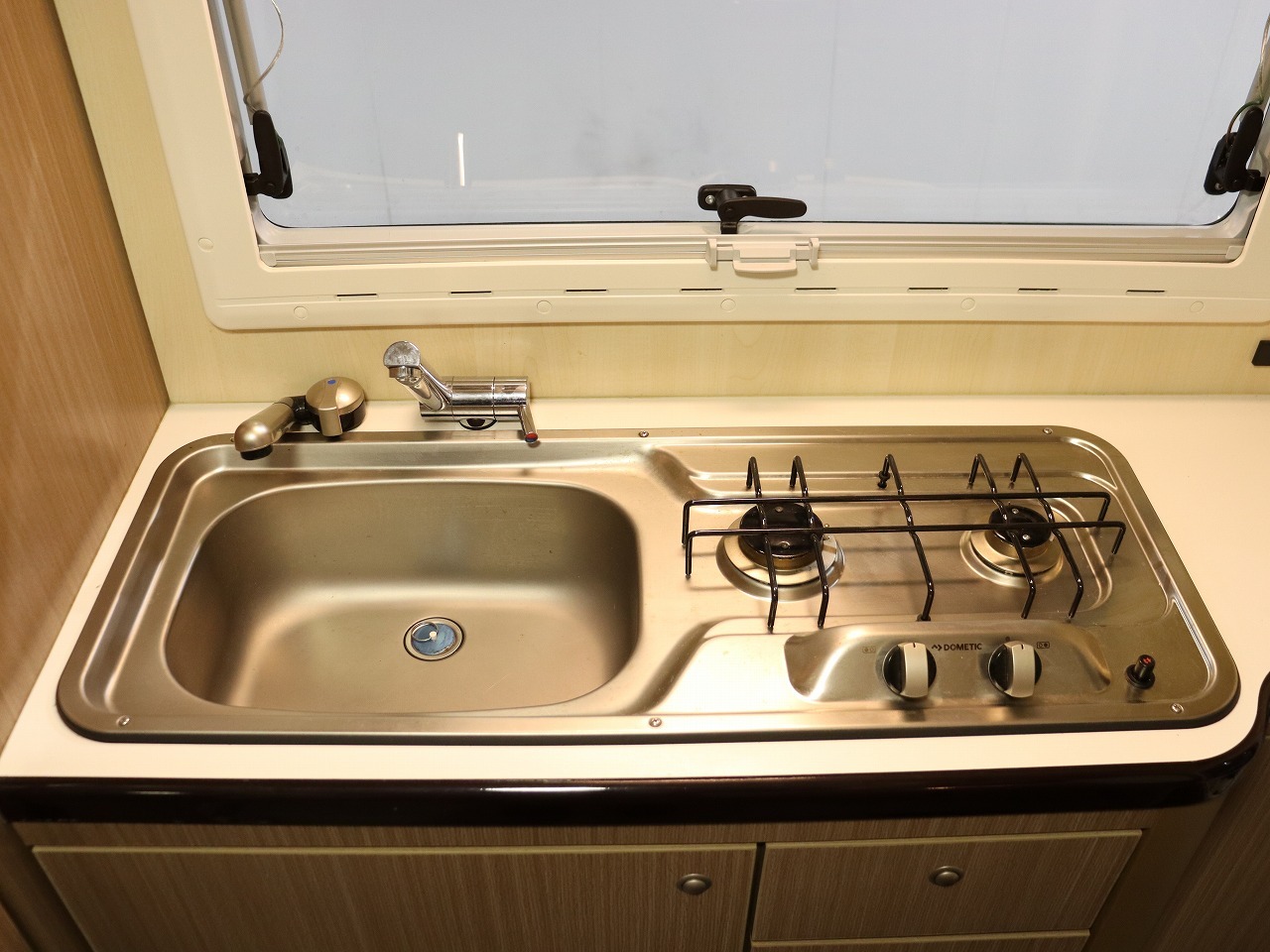 キャンピングカー キャブコン ｶﾑﾛｰﾄﾞ ﾊﾞﾝﾃｯｸ ｺﾙﾄﾞﾘｰﾌﾞｽ 4WD　FF