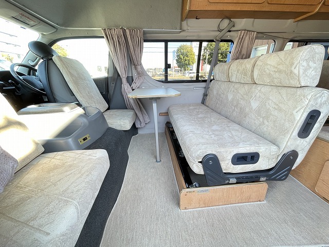 キャンピングカー バンコン ﾊｲｴｰｽ ﾌｧｰｽﾄｶｽﾀﾑ ﾃﾞｨﾚｯﾄ 4WD