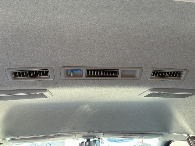 キャンピングカー バンコン ﾊｲｴｰｽ ﾌｧｰｽﾄｶｽﾀﾑ ﾃﾞｨﾚｯﾄ 4WD