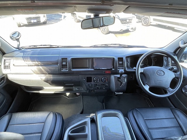 キャンピングカー バンコン ﾊｲｴｰｽ ﾌｧｰｽﾄｶｽﾀﾑ ﾃﾞｨﾚｯﾄ 4WD